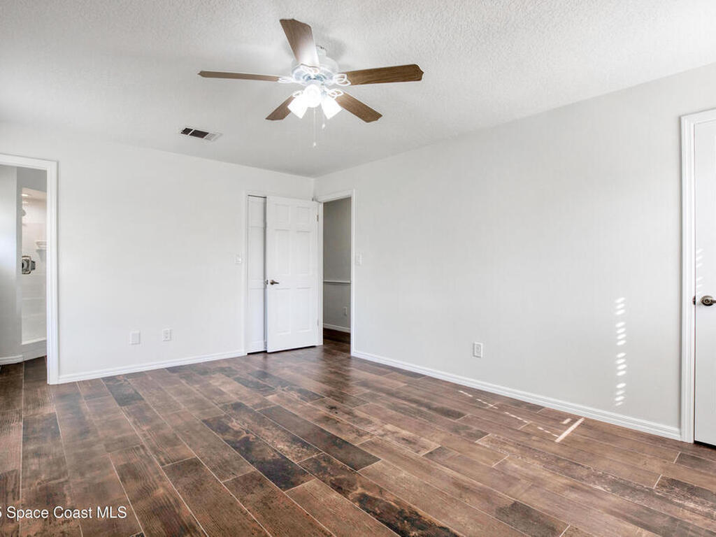5215 Pina Vista Drive, Melbourne, FL 32934