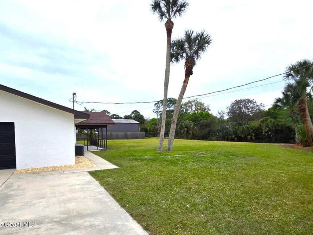 5215 Pina Vista Drive, Melbourne, FL 32934