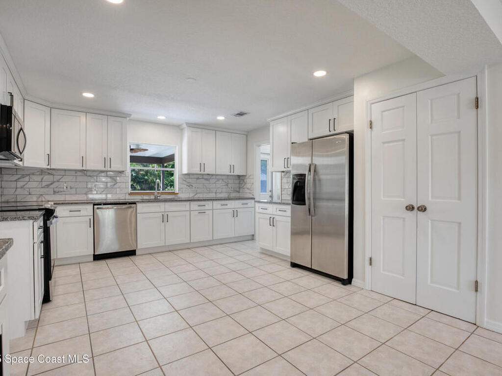 5215 Pina Vista Drive, Melbourne, FL 32934