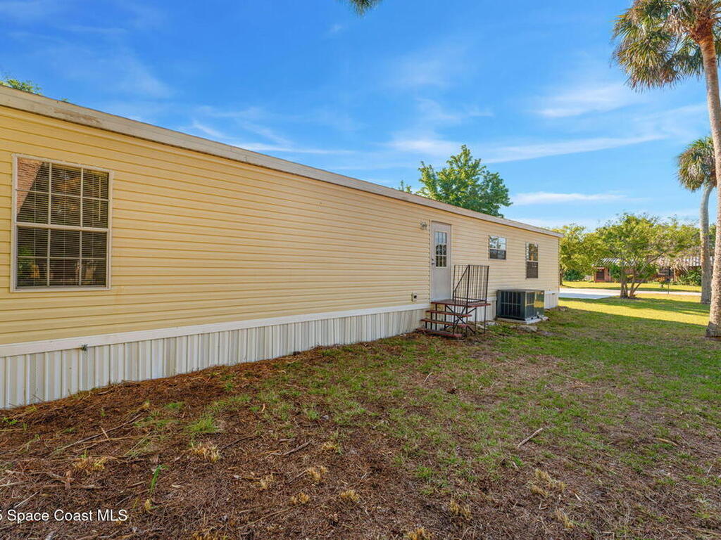 868 Dove Avenue, Rockledge, FL 32955