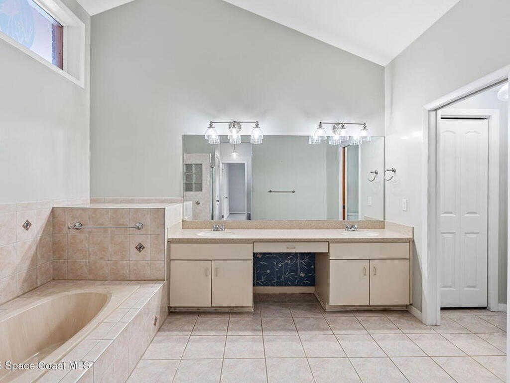 3700 Red Duck Place, Melbourne, FL 32934