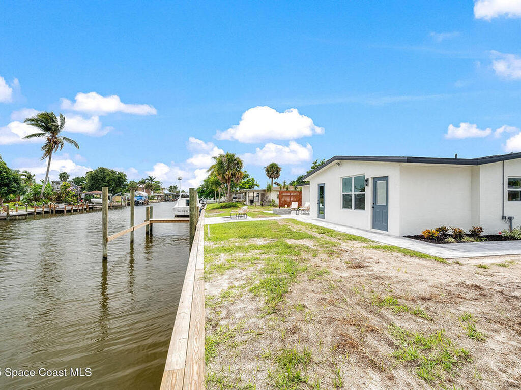 1670 S Harbor Drive, Merritt Island, FL 32952