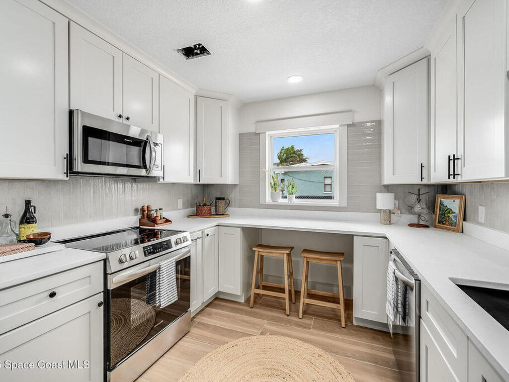 1670 S Harbor Drive, Merritt Island, FL 32952