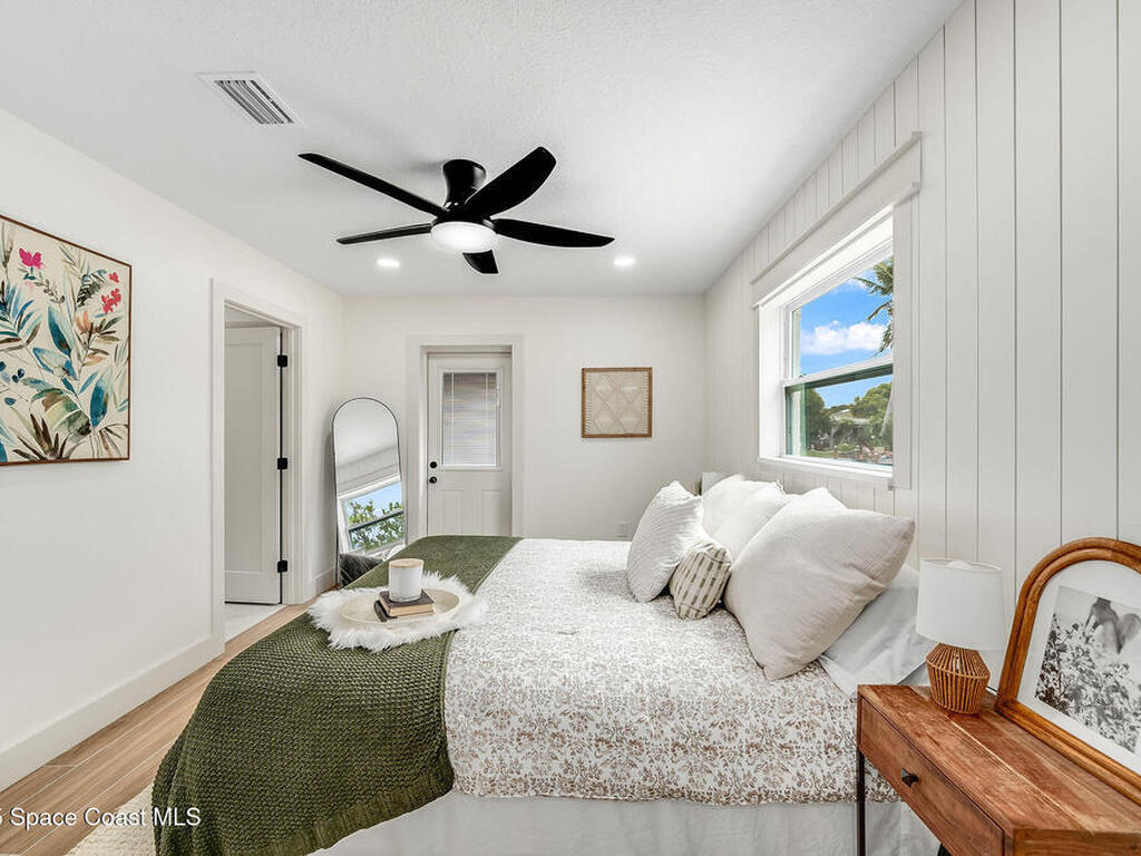 1670 S Harbor Drive, Merritt Island, FL 32952