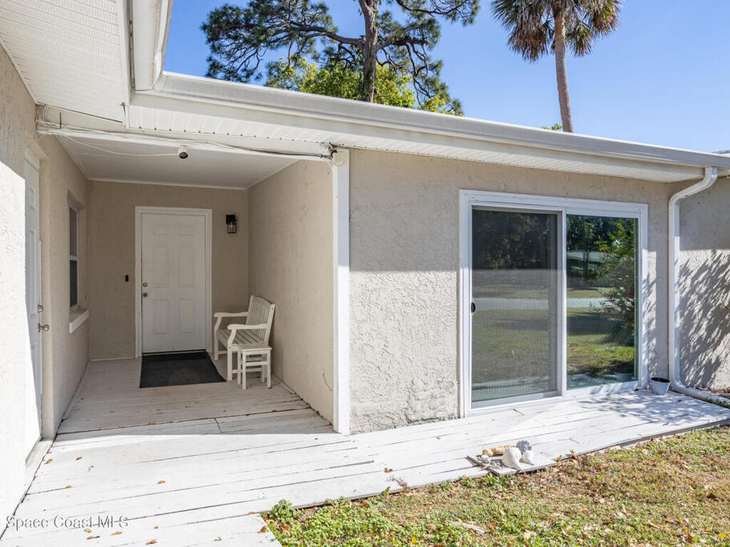 220 Alhambra Street, Titusville, FL 32780