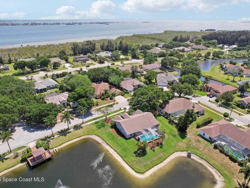 2702 Barrow Drive, Merritt Island, FL 32952