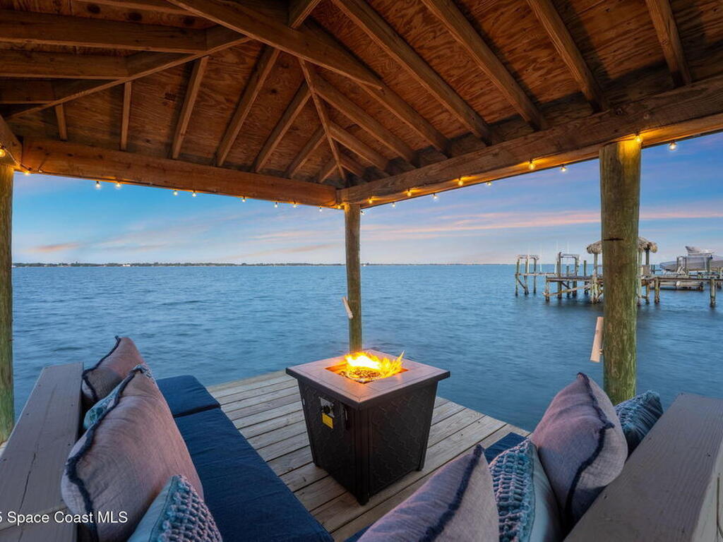 4527 Coquina Ridge Drive, Melbourne, FL 32935