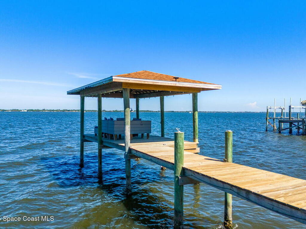 4527 Coquina Ridge Drive, Melbourne, FL 32935