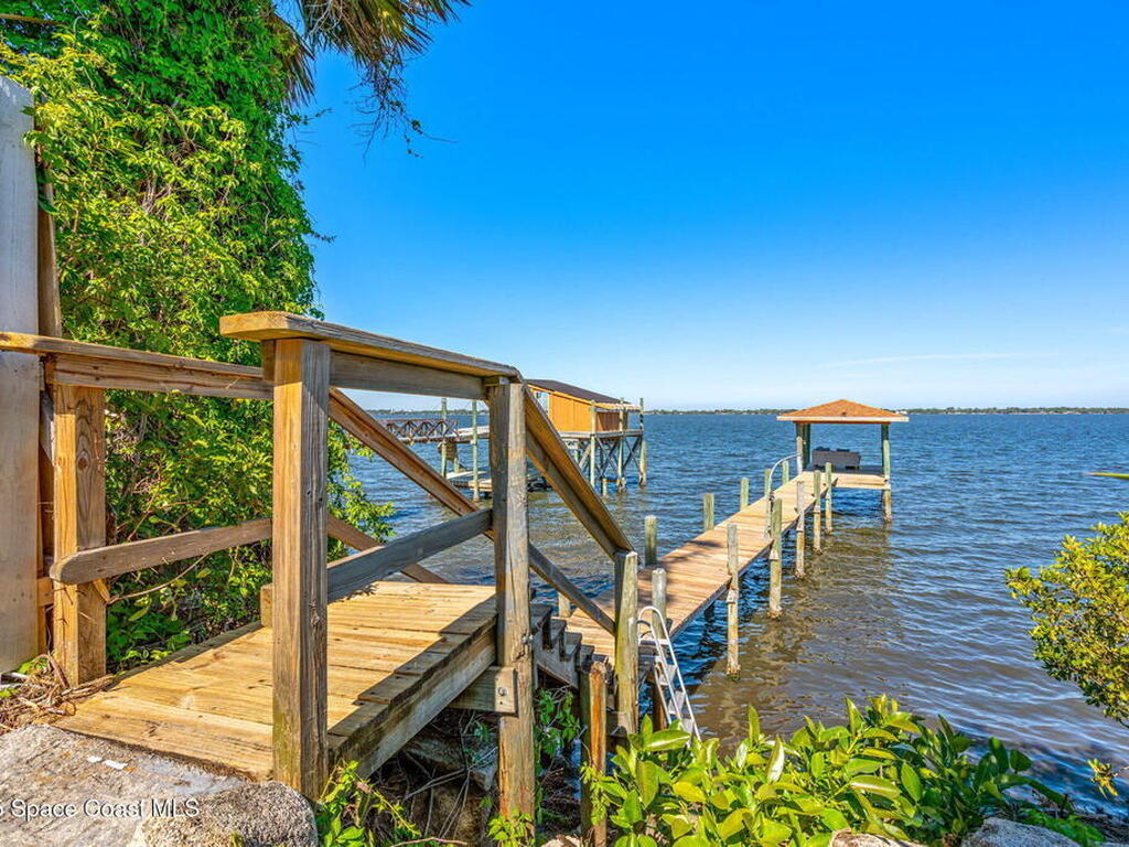 4527 Coquina Ridge Drive, Melbourne, FL 32935