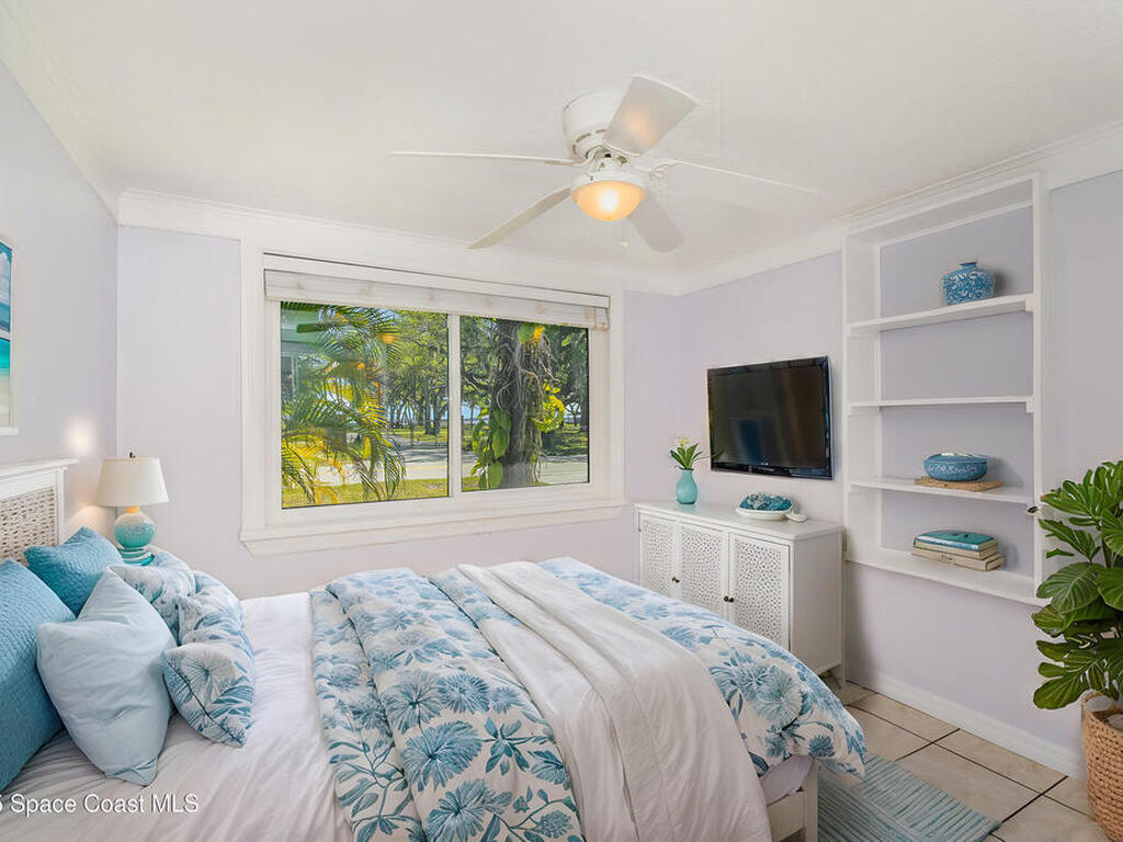 475 S Banana River Drive, Merritt Island, FL 32952