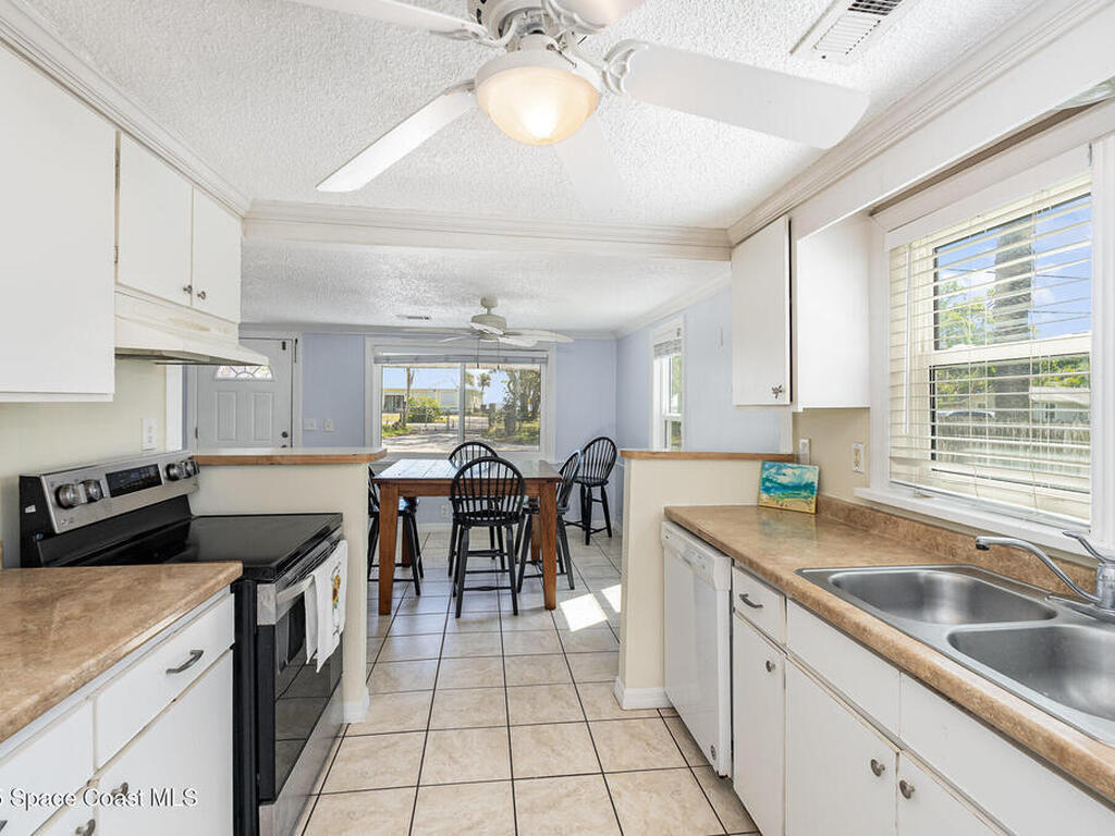 475 S Banana River Drive, Merritt Island, FL 32952