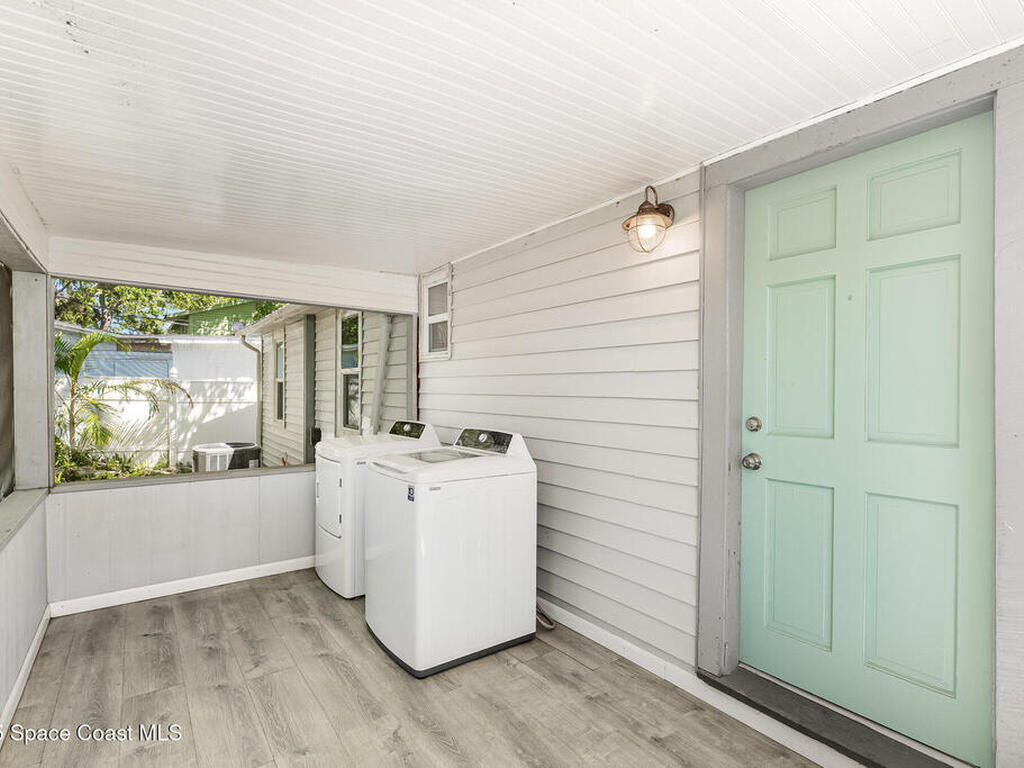 475 S Banana River Drive, Merritt Island, FL 32952