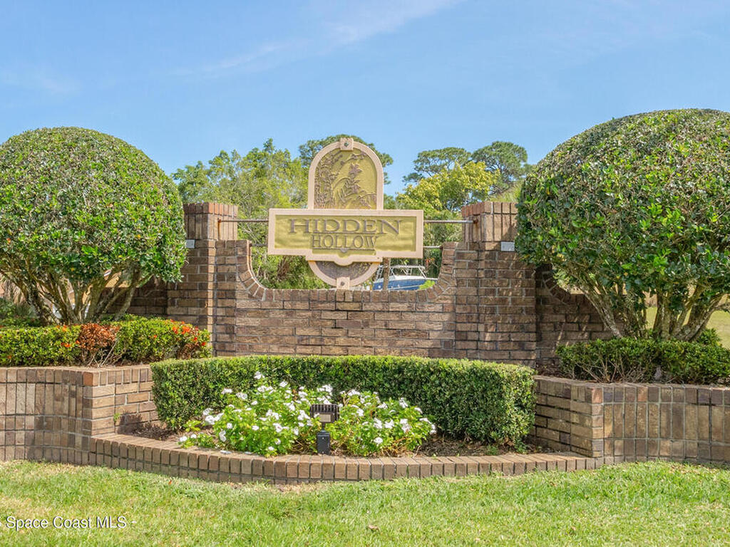 523 Hidden Hollow Drive, Merritt Island, FL 32952