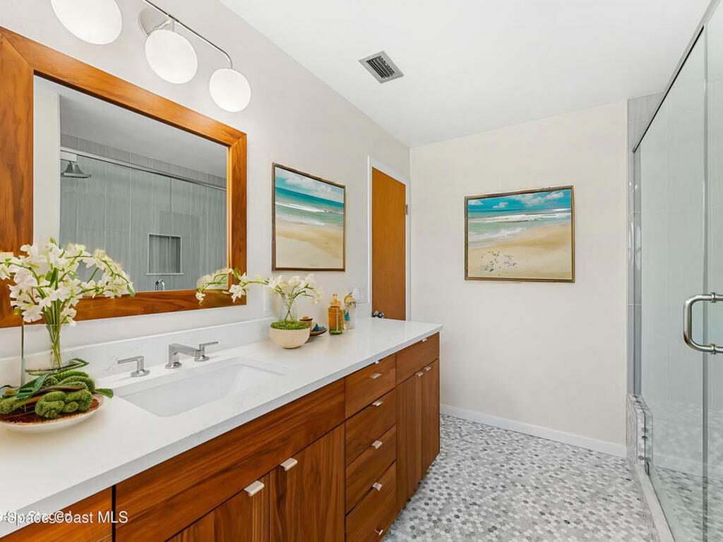 407 Driftwood Avenue, Melbourne Beach, FL 32951