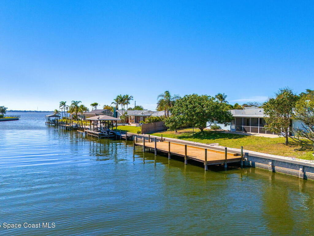 407 Driftwood Avenue, Melbourne Beach, FL 32951