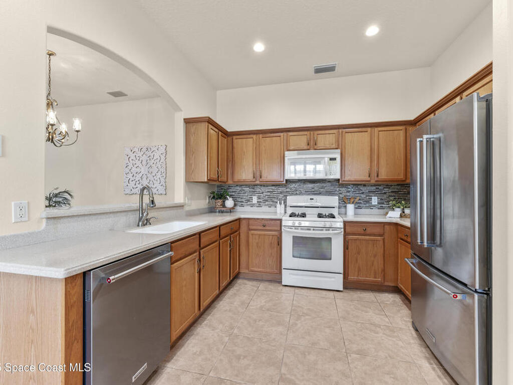 4240 Alamanda Key Drive, Melbourne, FL 32901