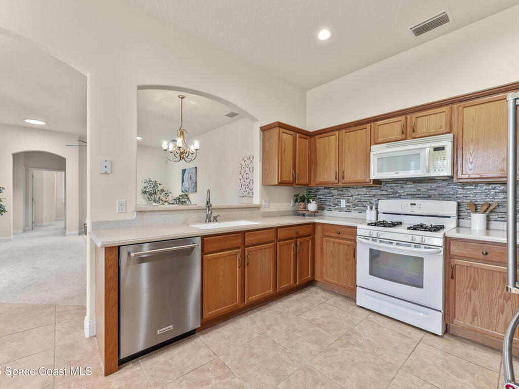 4240 Alamanda Key Drive, Melbourne, FL 32901