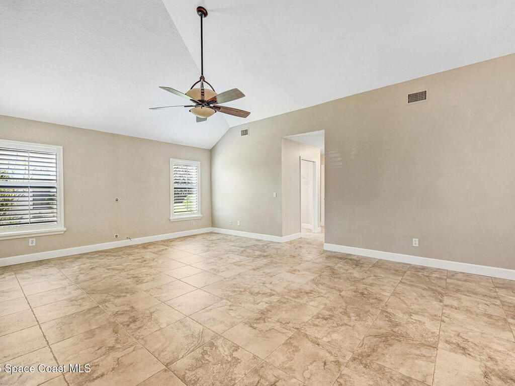 922 Spanish Wells Drive, Melbourne, FL 32940