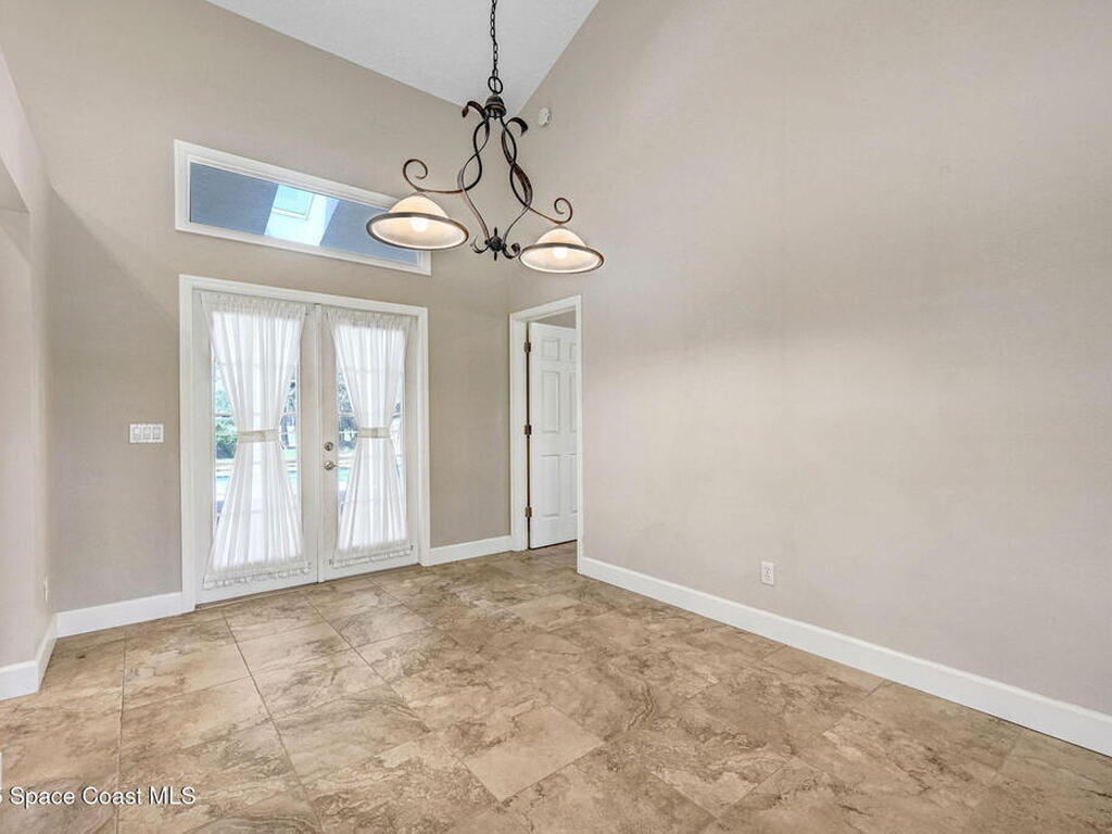 922 Spanish Wells Drive, Melbourne, FL 32940