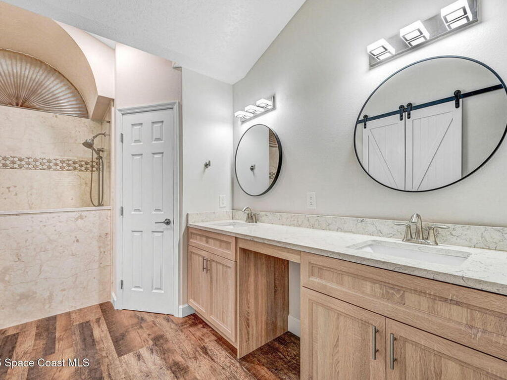 922 Spanish Wells Drive, Melbourne, FL 32940