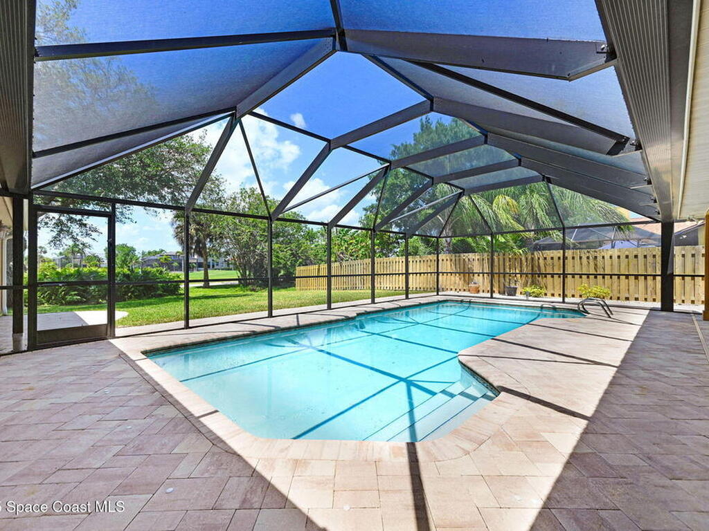 922 Spanish Wells Drive, Melbourne, FL 32940