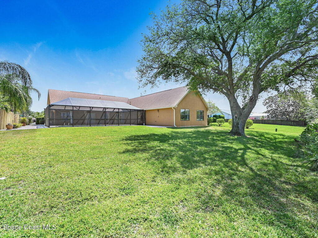 922 Spanish Wells Drive, Melbourne, FL 32940