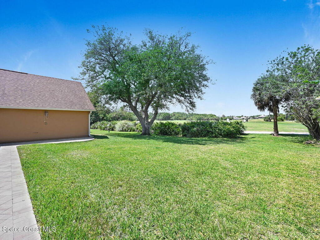922 Spanish Wells Drive, Melbourne, FL 32940