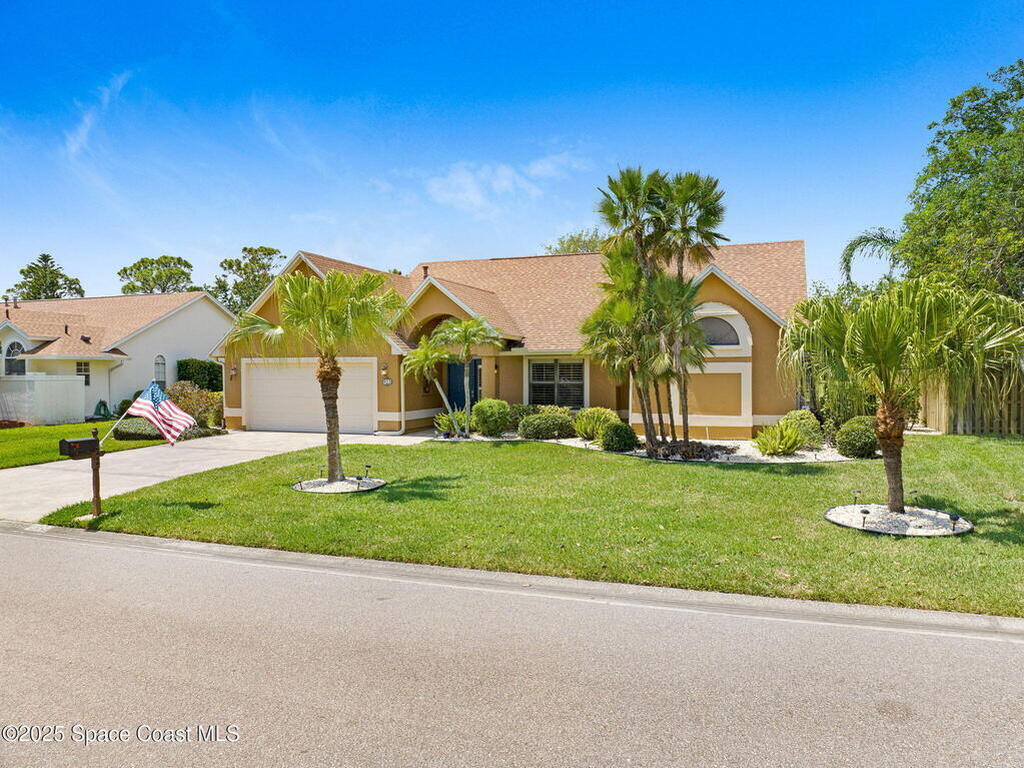 922 Spanish Wells Drive, Melbourne, FL 32940