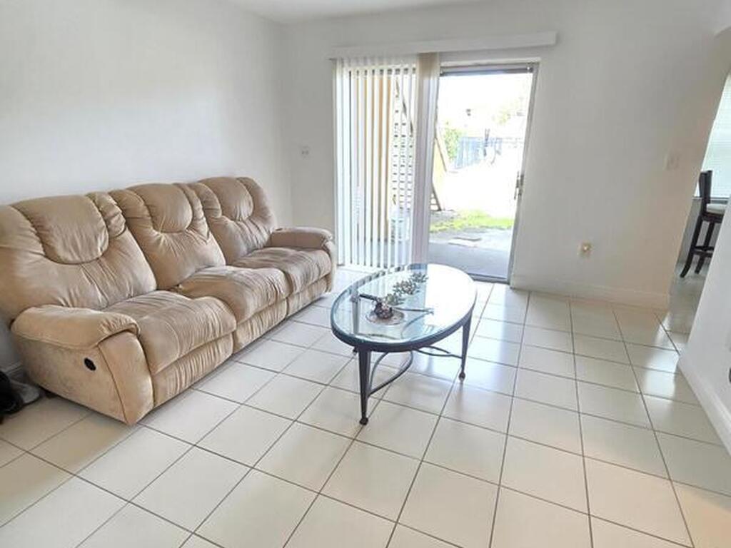 168 Ulster Court, Melbourne, FL 32935