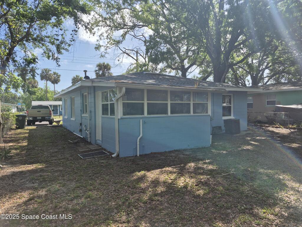 422 N Lincoln Street, Daytona Beach, FL 32114