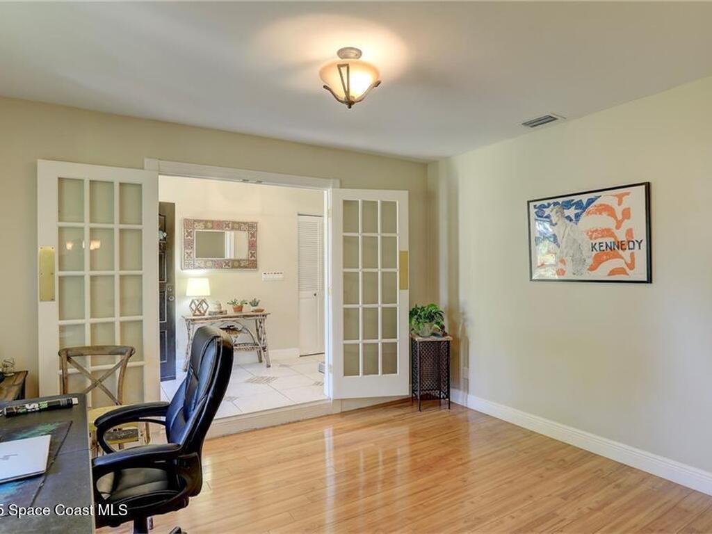 1090 31st Avenue, Vero Beach, FL 32960