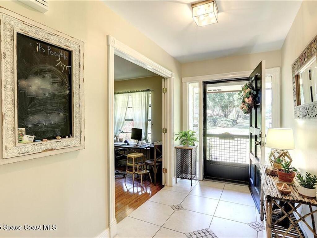 1090 31st Avenue, Vero Beach, FL 32960