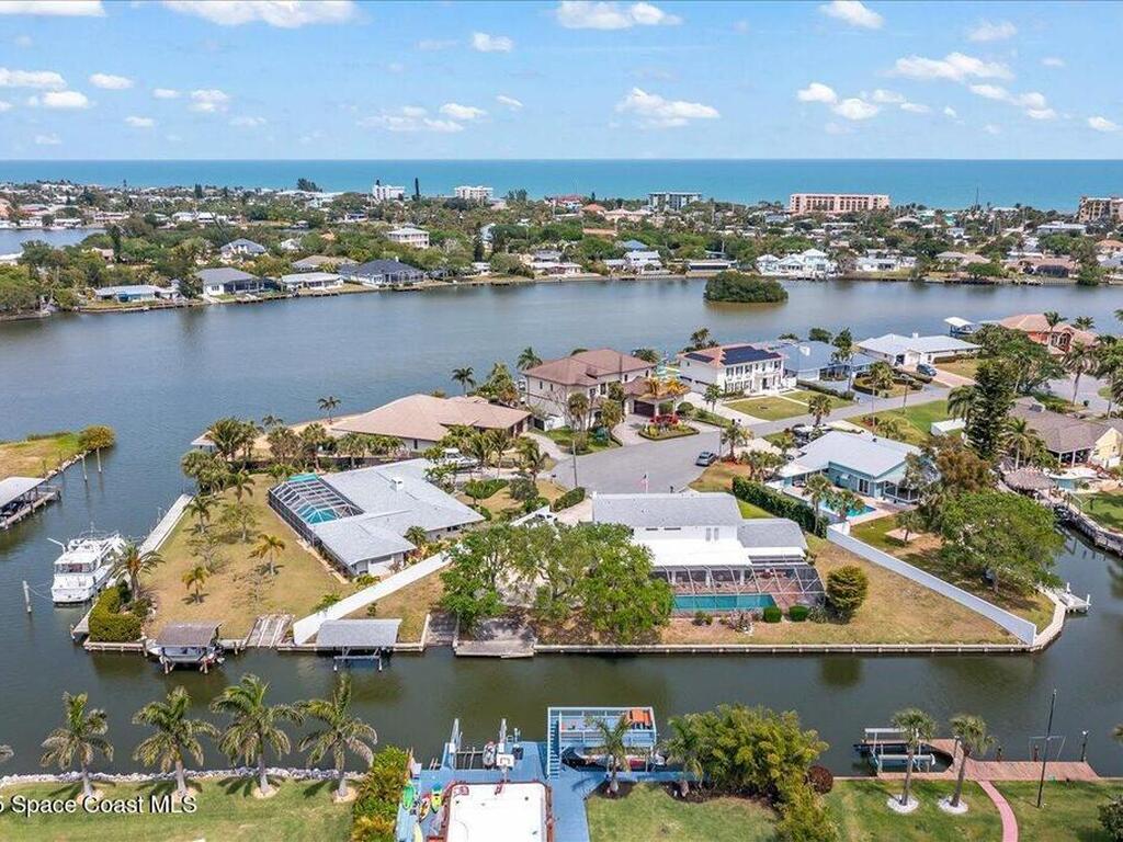 1790 Bay Shore Drive, Cocoa Beach, FL 32931