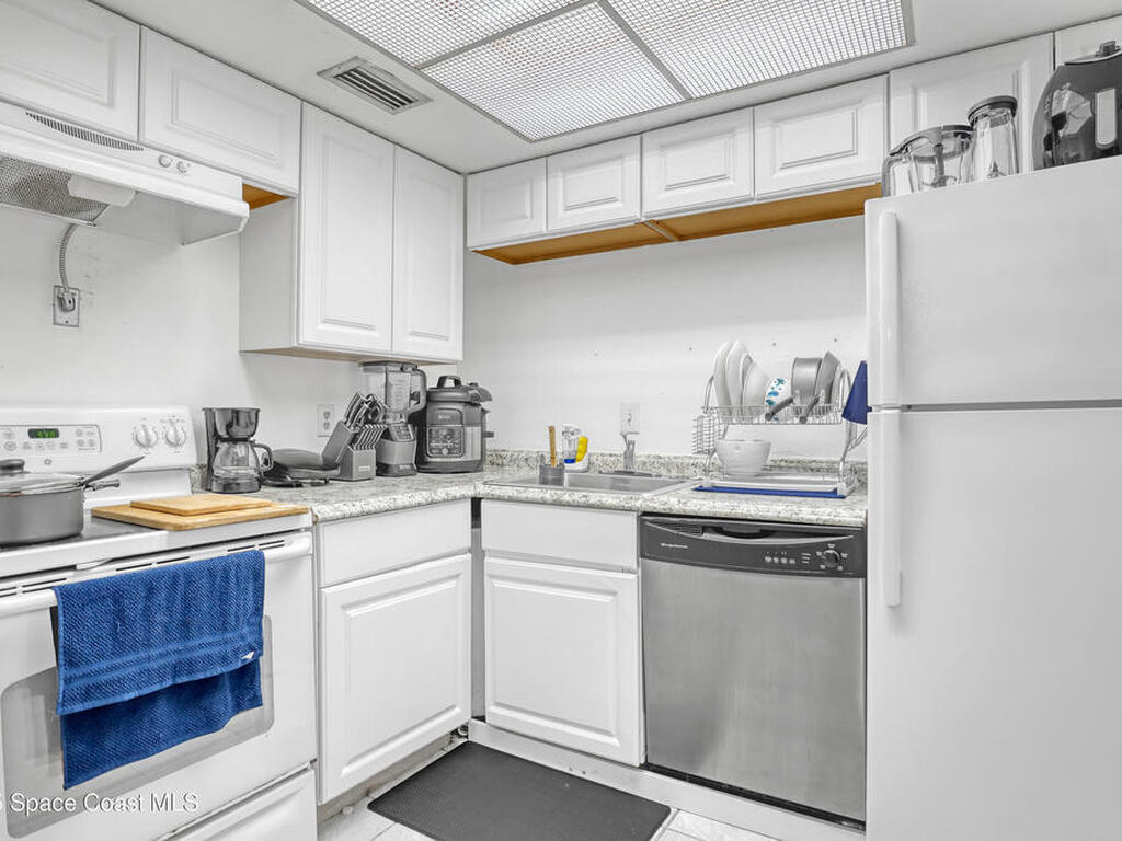 230 Columbia Drive, Cape Canaveral, FL 32920