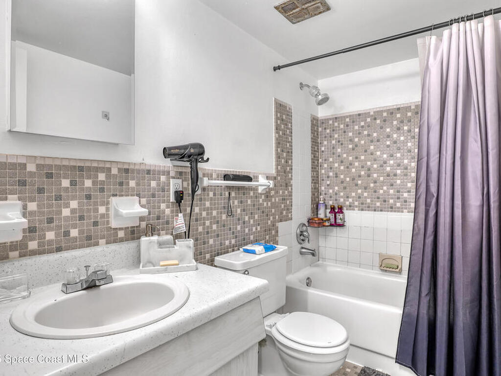 230 Columbia Drive, Cape Canaveral, FL 32920