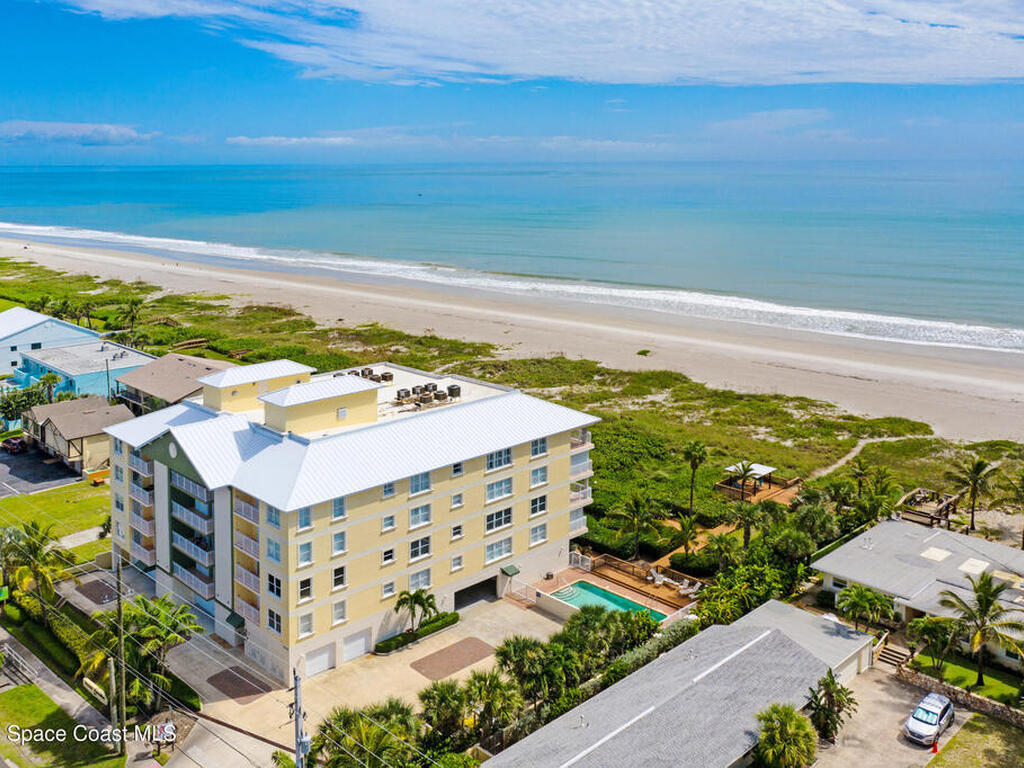 3409 S Atlantic Avenue, Cocoa Beach, FL 32931