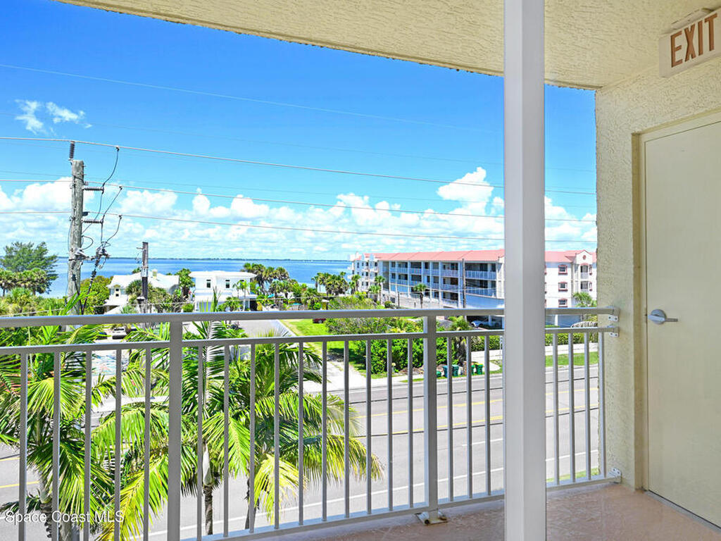3409 S Atlantic Avenue, Cocoa Beach, FL 32931