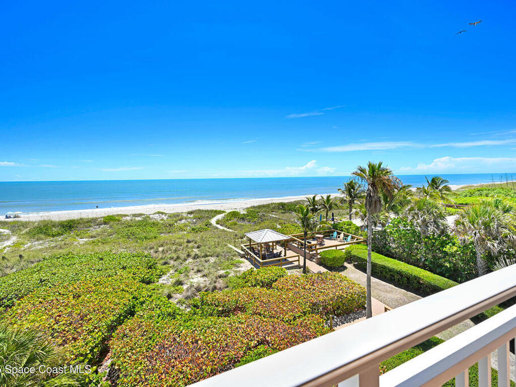 3409 S Atlantic Avenue, Cocoa Beach, FL 32931