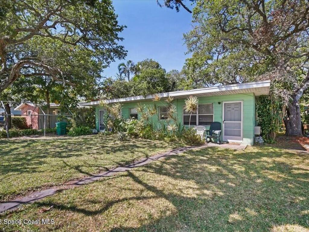 124 Cedar Avenue, Cocoa Beach, FL 32931