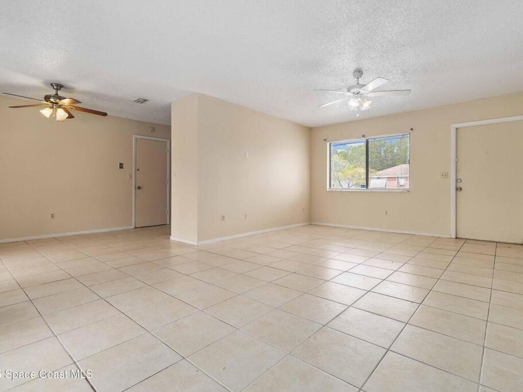 160 Crosspoint Street, Palm Bay, FL 32909