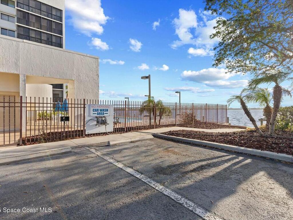 200 S Sykes Creek Parkway, Merritt Island, FL 32952