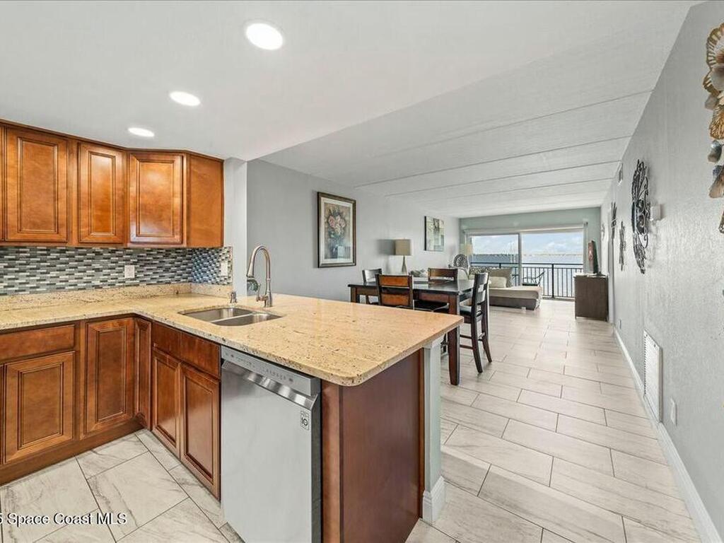 3901 Dixie Hwy, Palm Bay, FL 32905