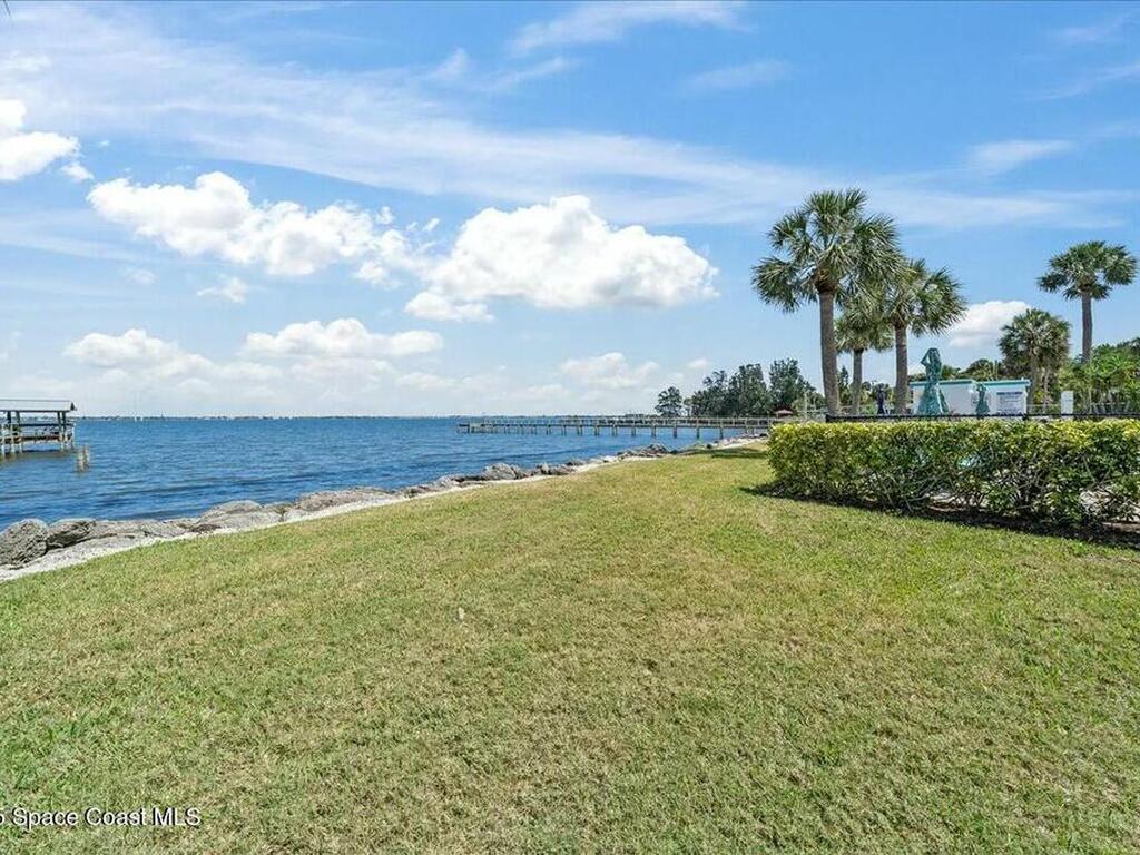 3901 Dixie Hwy, Palm Bay, FL 32905