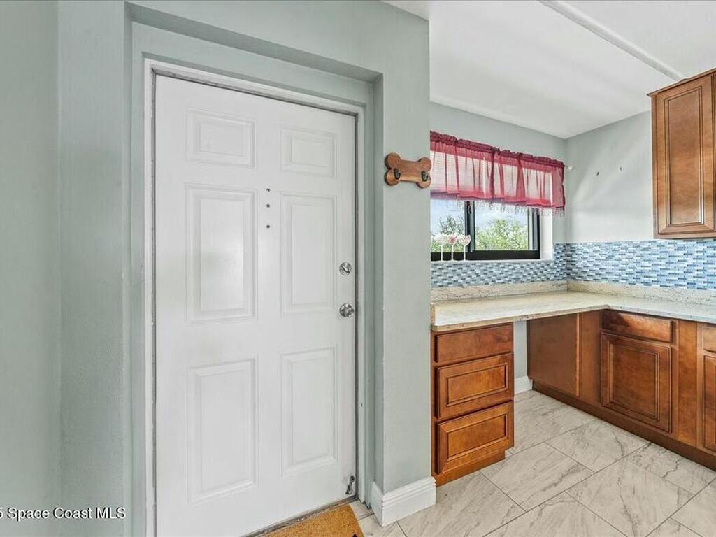 3901 Dixie Hwy, Palm Bay, FL 32905
