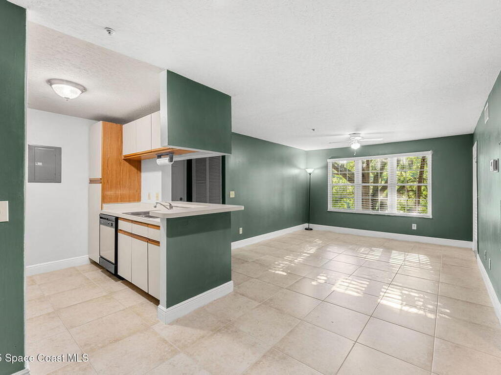 7667 N Wickham Road, Suntree, FL 32940