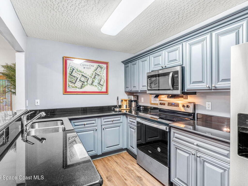 7667 N Wickham Road, Suntree, FL 32940