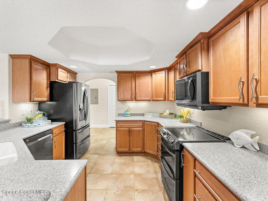 2035 Jimmy Buffett Mem Highway, Indian Harbour Beach, FL 32937