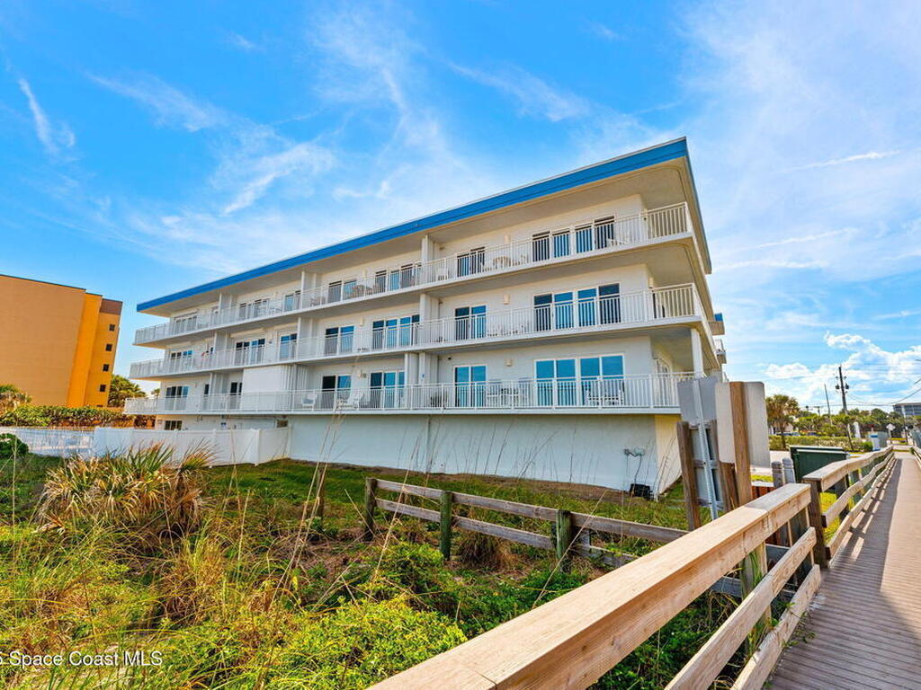 2035 Jimmy Buffett Mem Highway, Indian Harbour Beach, FL 32937