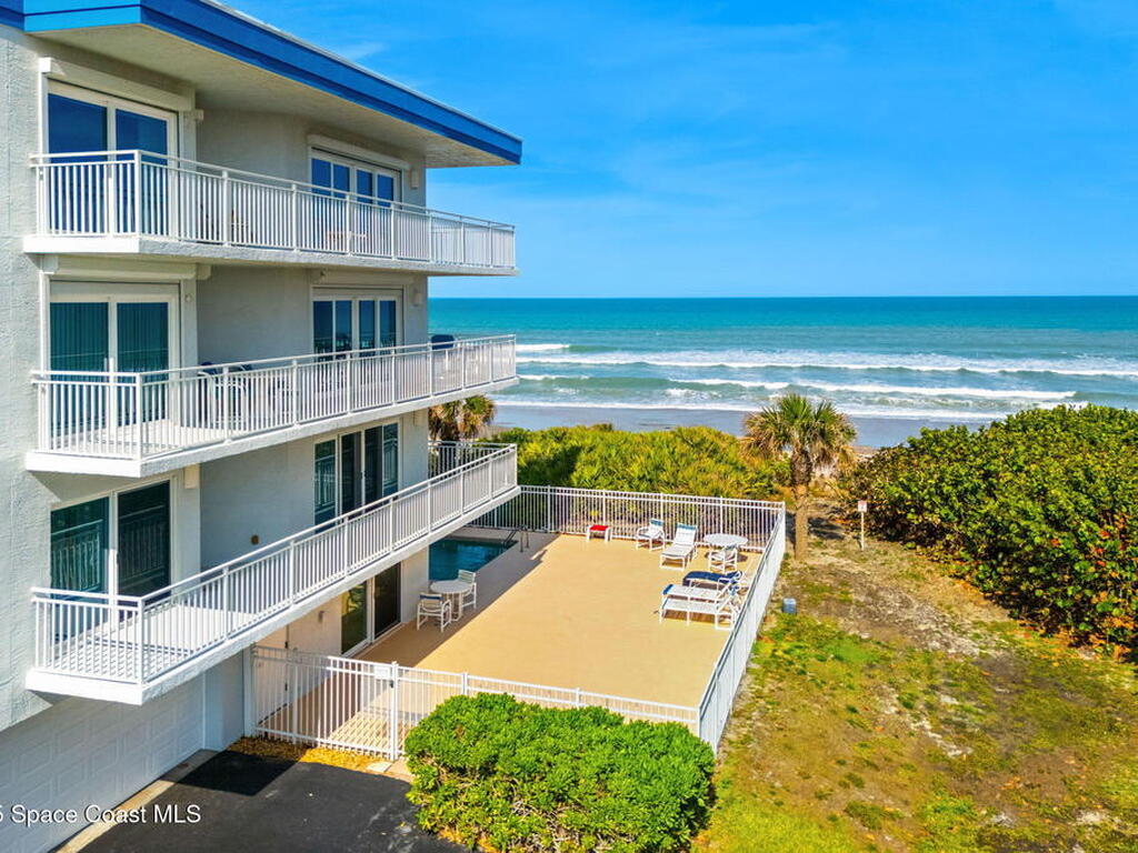 2035 Jimmy Buffett Mem Highway, Indian Harbour Beach, FL 32937