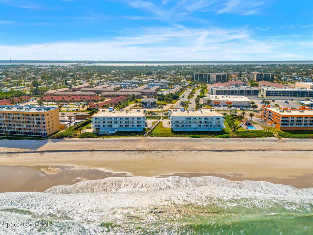 2035 Jimmy Buffett Mem Highway, Indian Harbour Beach, FL 32937